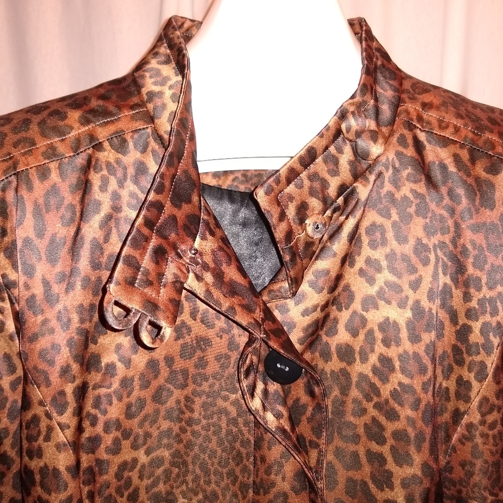 Coat - Picture 12 of 12